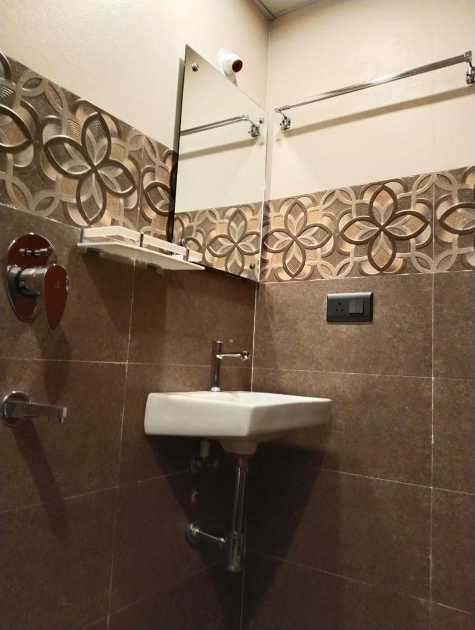 Hotel Windsor Plaza Haydarabad Dış mekan fotoğraf